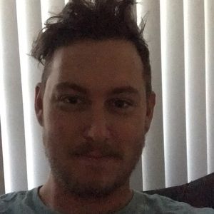 Meet your Posher, Nicholas